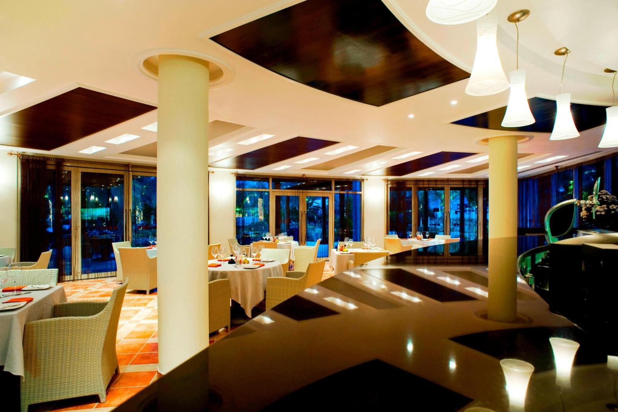 Le Meridien Al Aqah