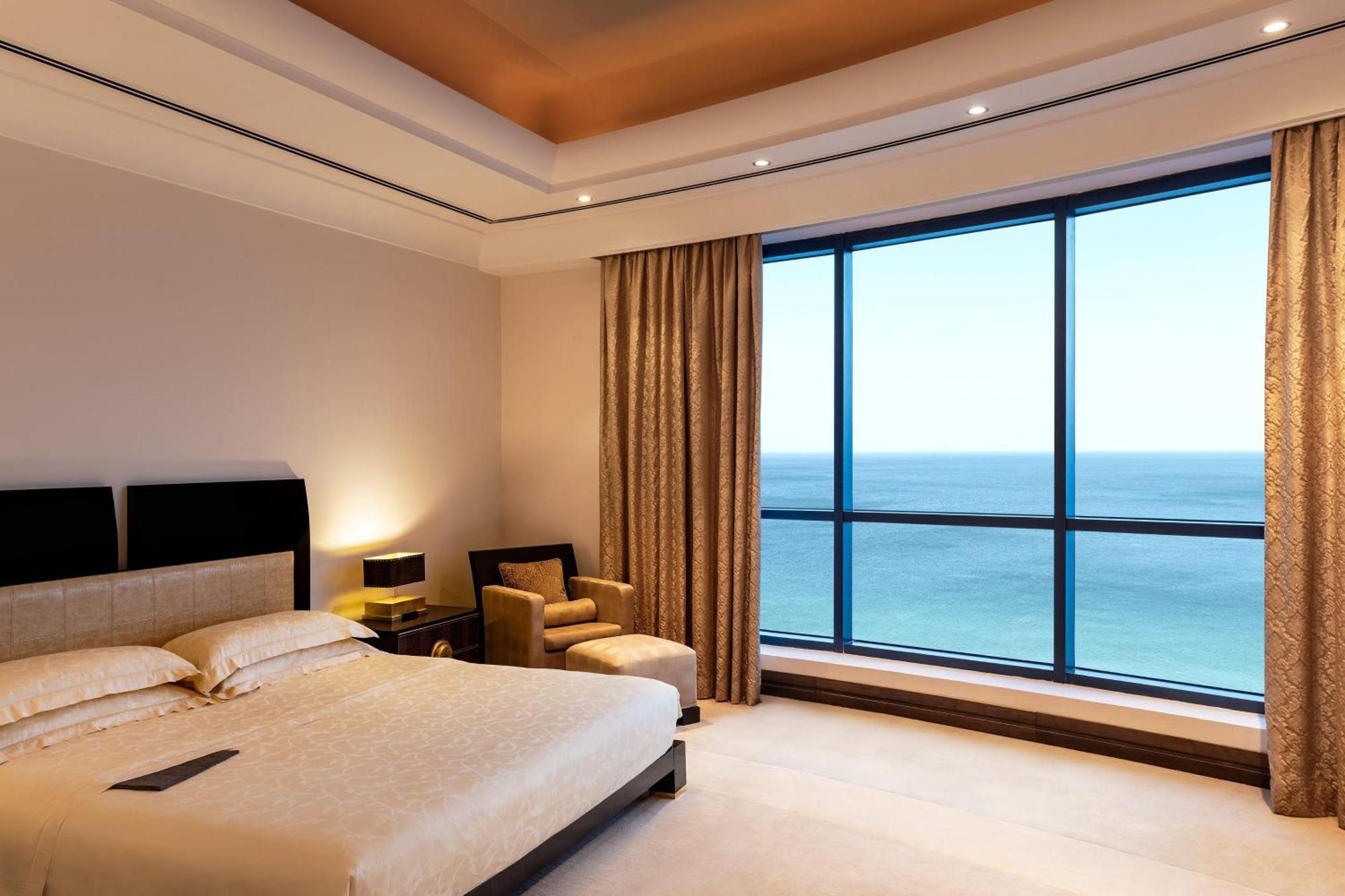 Le Meridien Resort